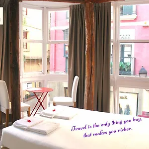 Pensionat Pension Aliciazzz Bed And Breakfast Bilbao, Bilbao